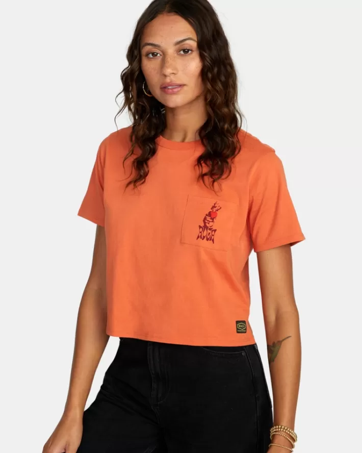 RVCA Camisetas Gráficas Burning Heart Pocket Tee Feminino | RWAUFK-903<MULHER Camisetas Gráficas
